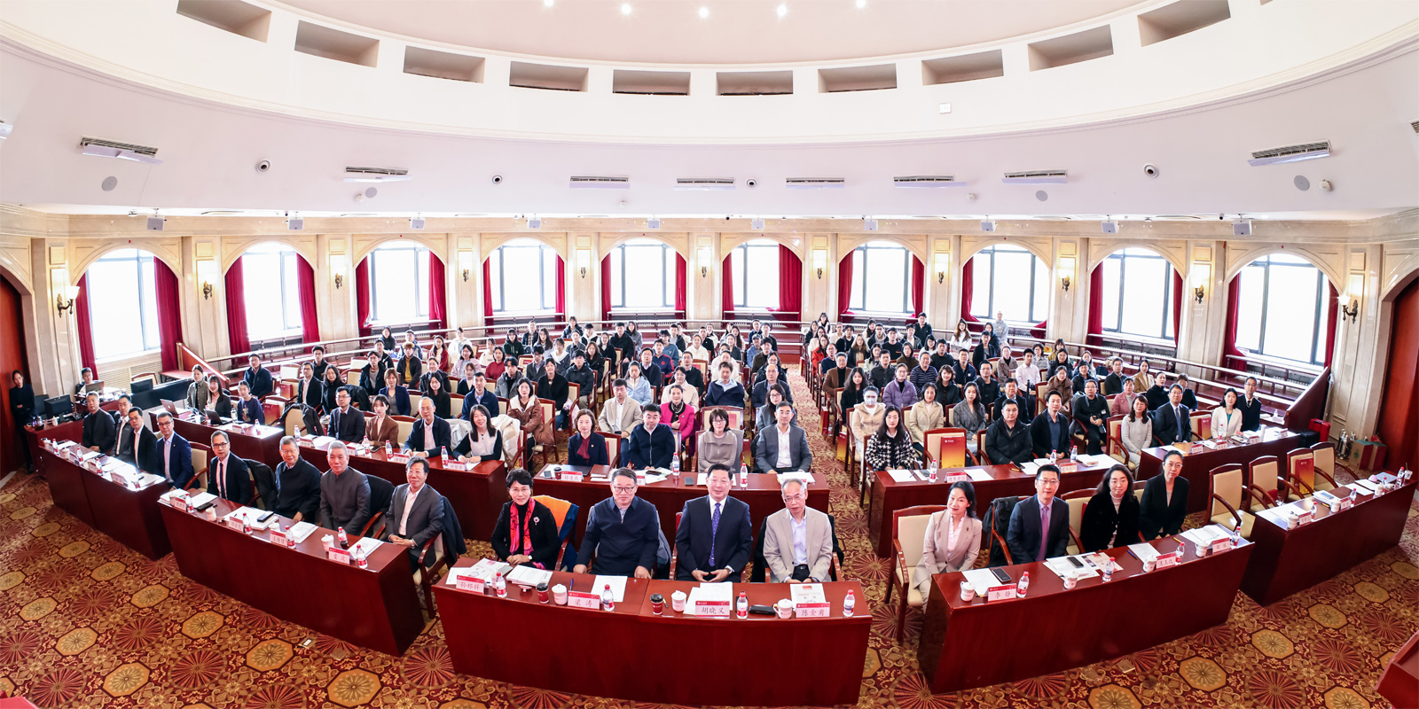 编辑后：图1 会场全景.jpg
