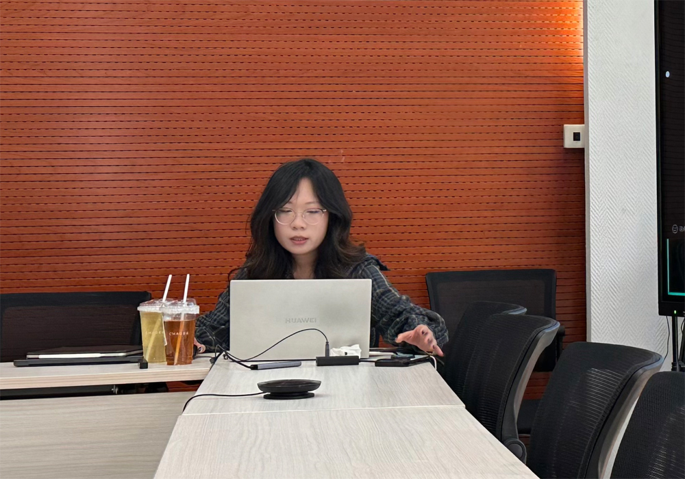 编辑后:第184次读书讨论会照片_李雨轩.jpg 编辑后:第184次读书讨论会照片_李雨轩.jpg